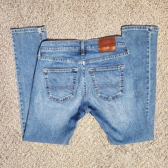 HOLLISTER SKINNY EPIC FLEX JEANS LIGHT WASH FADED MID-RISE STRAIGHT LEG SIZE 26 - Picture 4 of 6